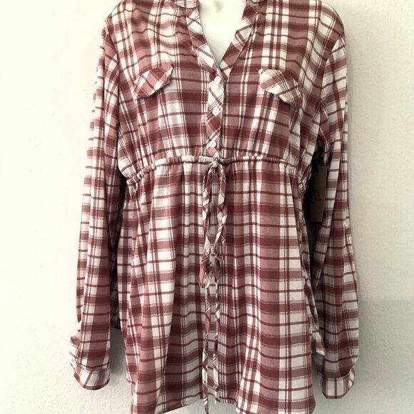 EDEN & OLIVIA  BLUSH PLAID MATERNITY TOP - Picture 1 of 11